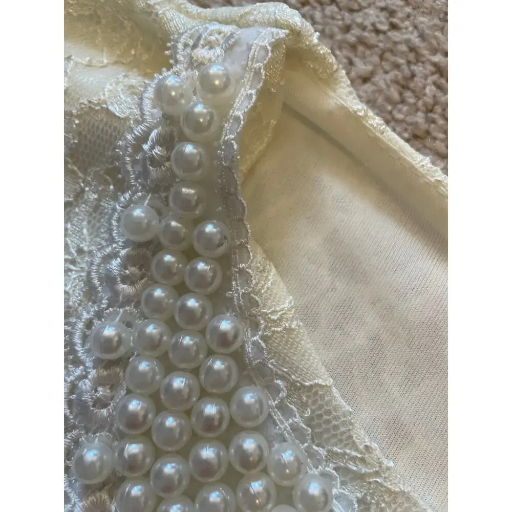 Exclusive Collection Elegant Pearl Collar Junior’s Size 44 Pearl and Lace Dress